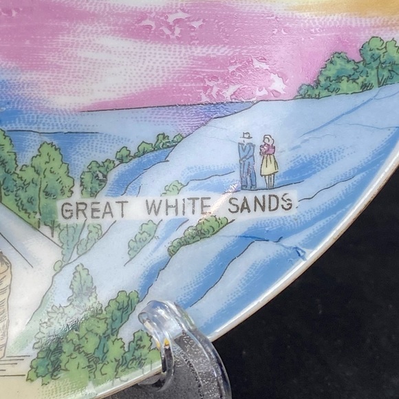 Vintage, 8.25” New Mexico Souvenir State China Hanging Plate - Picture 10 of 16